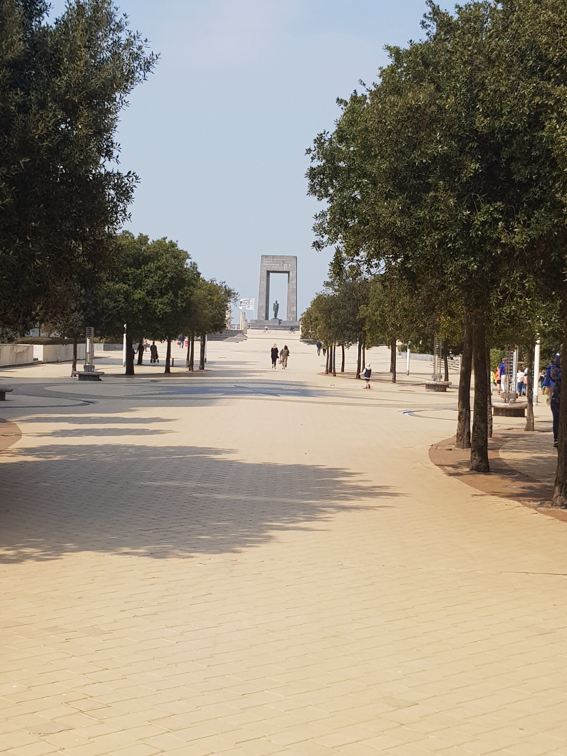 Leopold 1 Monument, Esplanade De Panne, België