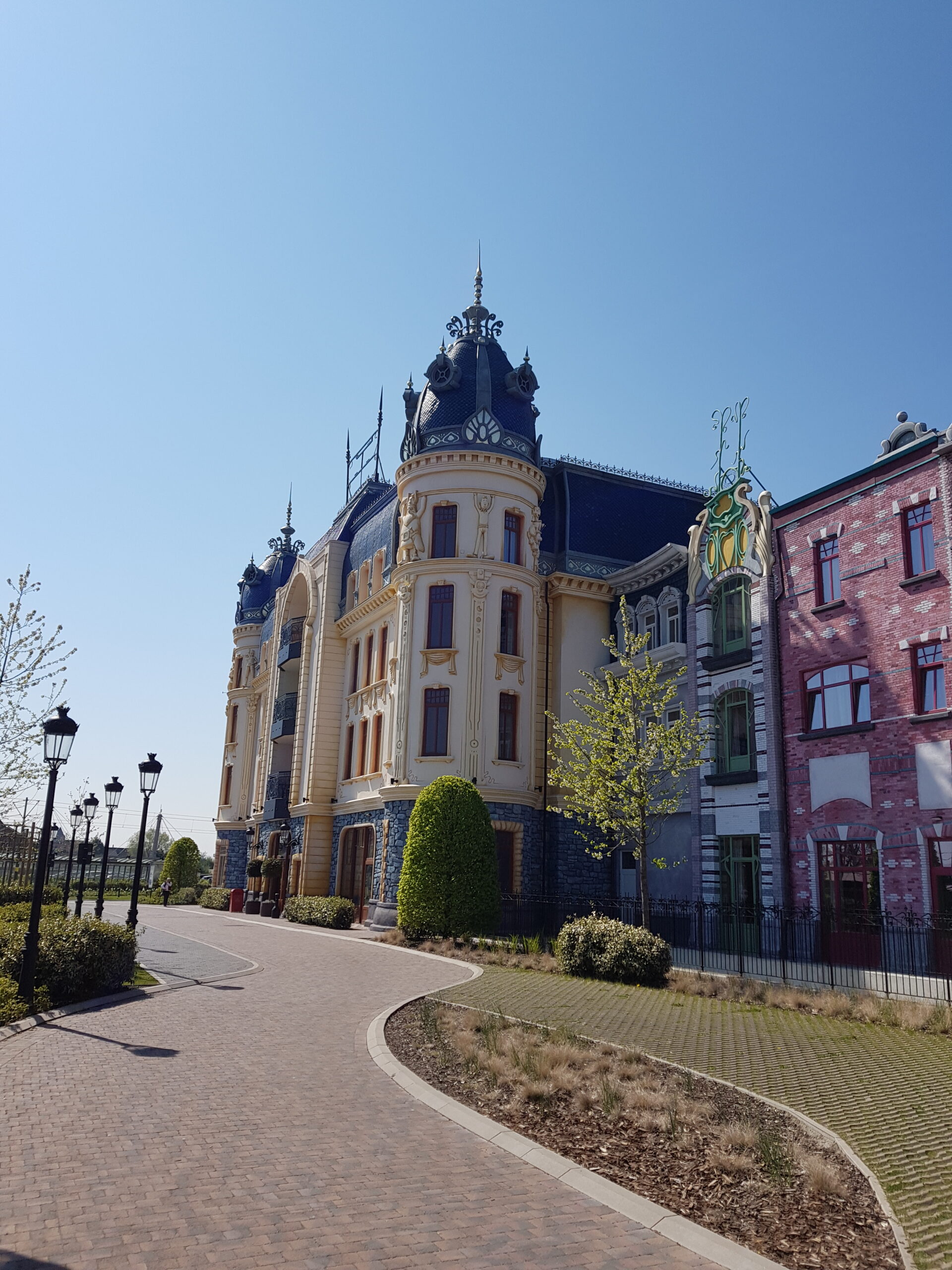 Plopsa Hotel, De Panne  / Plopsaland hotel De Panne